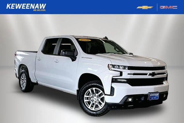 2019 Chevrolet Silverado 1500 RST in Summit White — front three-quarter view