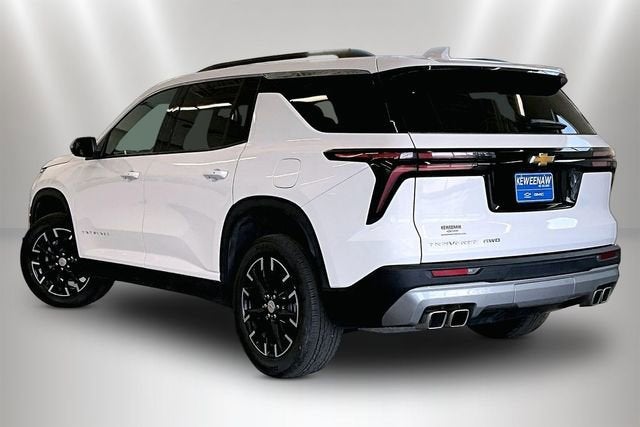 2025 Chevrolet Traverse — interior view